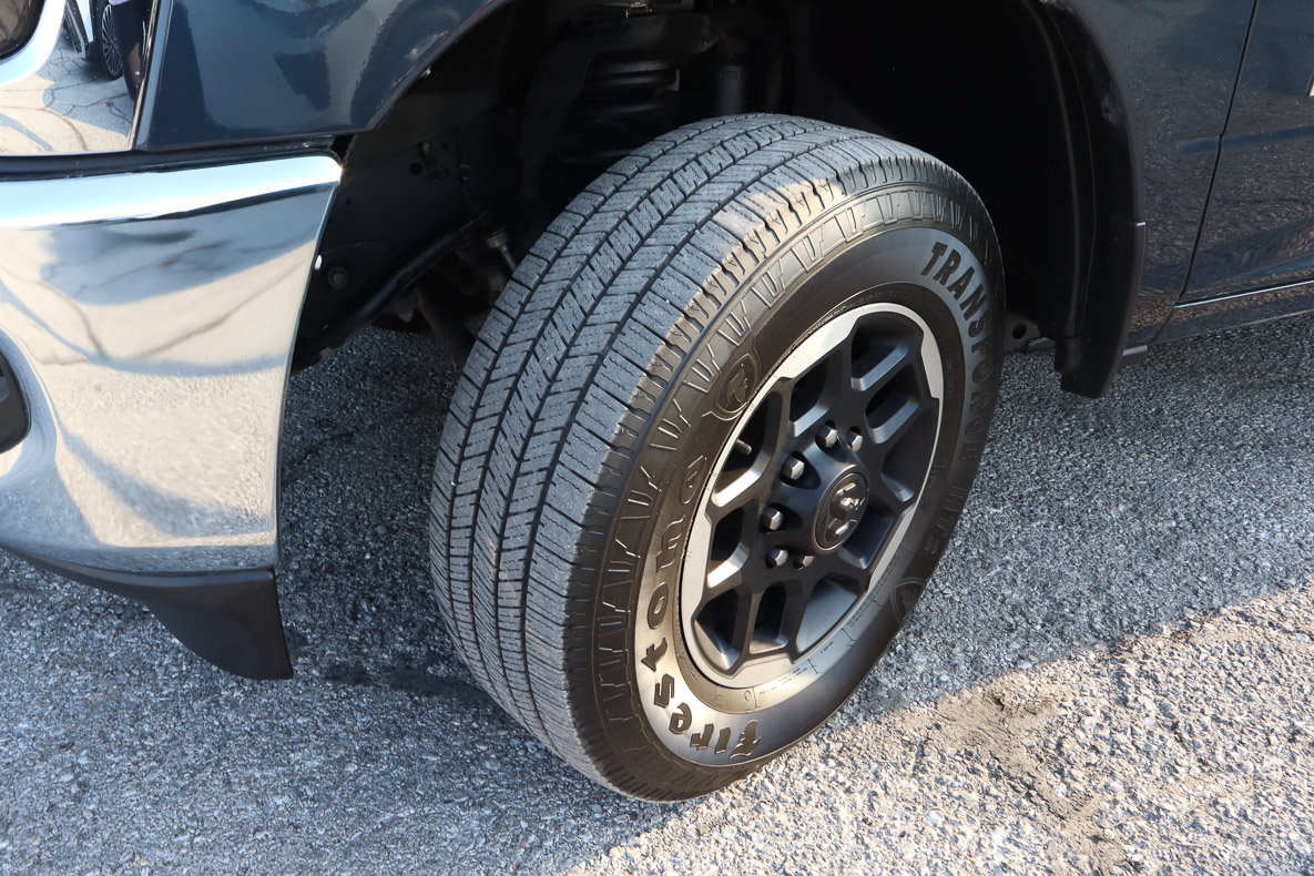 Used 2025 RAM 2500 Laramie AWD/4WD image 14