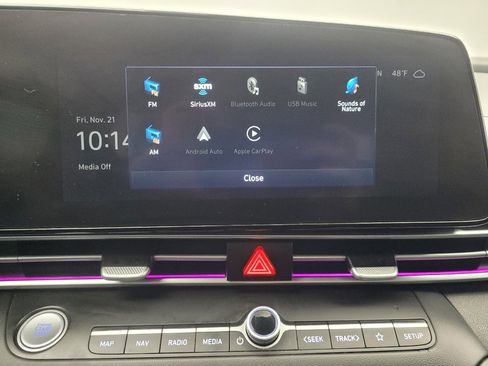 Used 2023 Hyundai Elantra Limited image 25