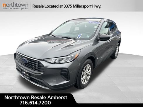 Used 2025 Ford Escape Active image 1