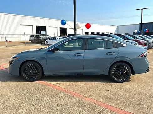 New 2026 Nissan Sentra SR w/ SR All Weather Package FWD image 3