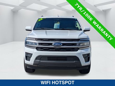 Certified 2022 Ford Expedition Max XLT image 8