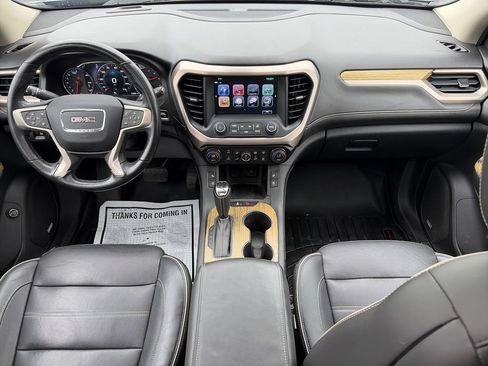 Used 2019 GMC Acadia Denali w/ Technology Package AWD/4WD image 13