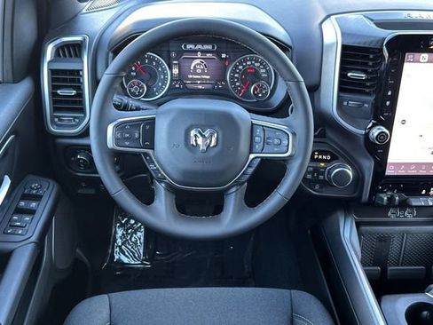 New 2026 RAM 1500 Big Horn AWD/4WD image 16