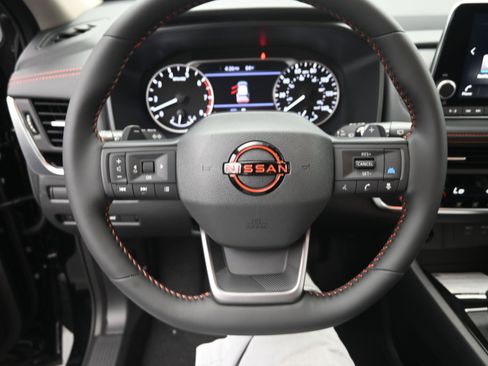 New 2026 Nissan Rogue SV image 14