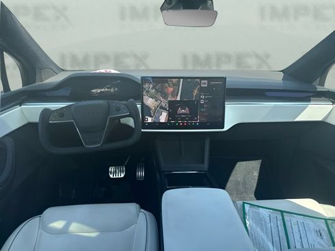 Used 2022 Tesla Model X Plaid AWD/4WD image 10