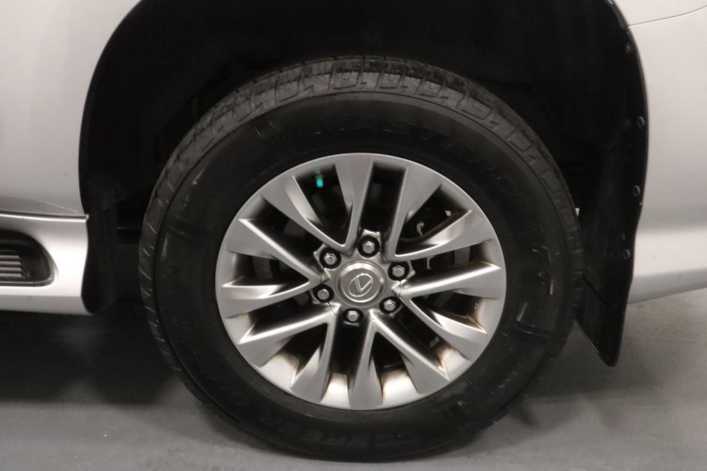 Used 2014 Lexus GX 460 Luxury AWD/4WD image 27