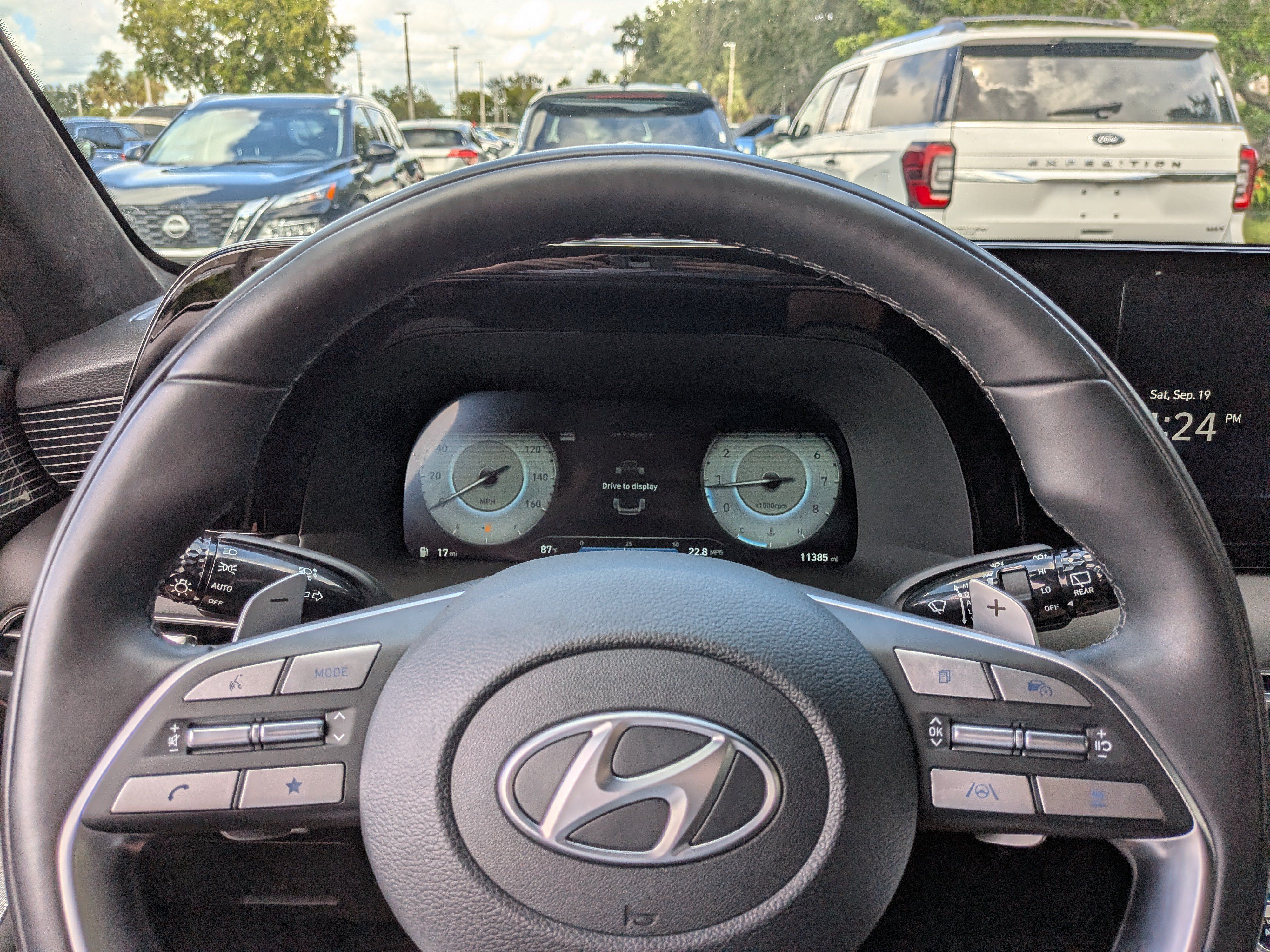 Used 2025 Hyundai Palisade Calligraphy FWD image 30