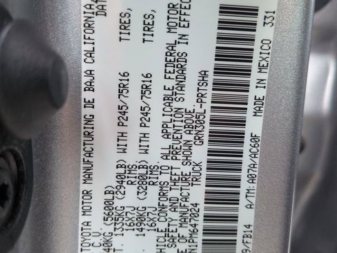 Used 2023 Toyota Tacoma SR AWD/4WD image 29