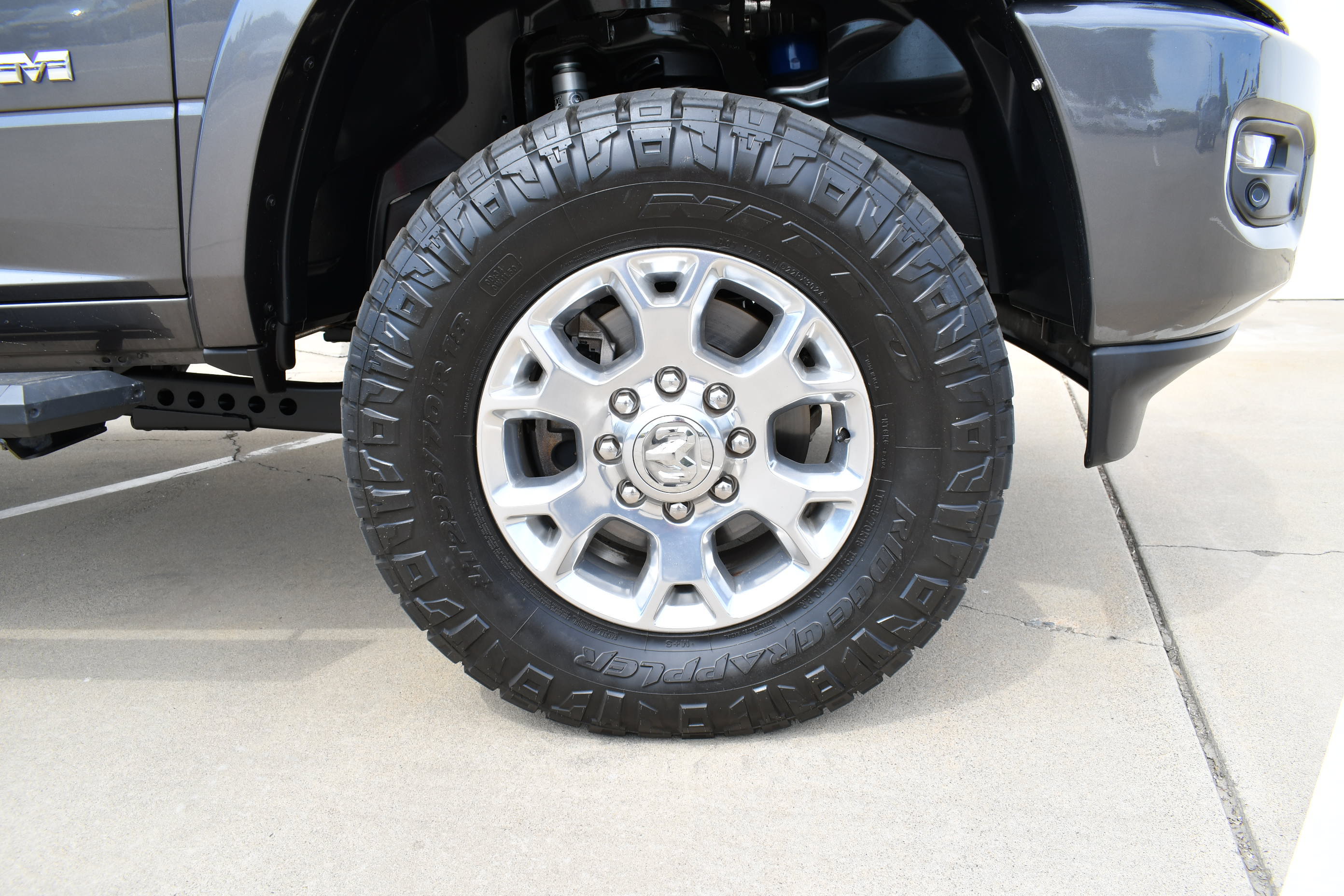 Used 2020 RAM 2500 Laramie AWD/4WD image 4