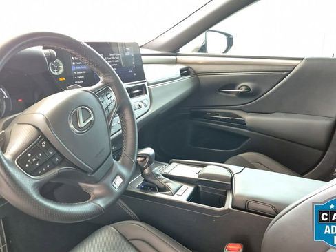 Used 2022 Lexus ES 300h F Sport FWD image 43
