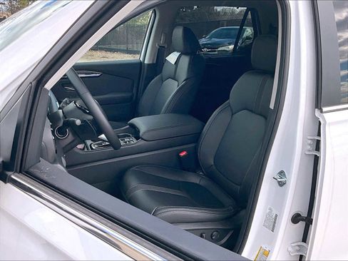 New 2025 Honda Pilot EX-L image 11