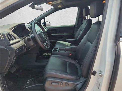 Certified 2023 Honda Odyssey Sport image 12