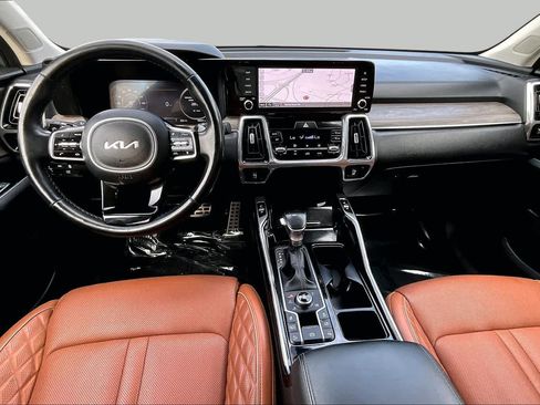 Used 2023 Kia Sorento SX Prestige AWD/4WD image 16