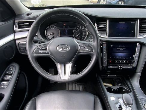 Used 2020 INFINITI QX50 Luxe w/ Cargo Package AWD/4WD image 6