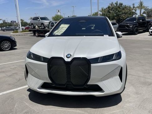 Used 2026 BMW iX xDrive45 w/ Premium Package image 3