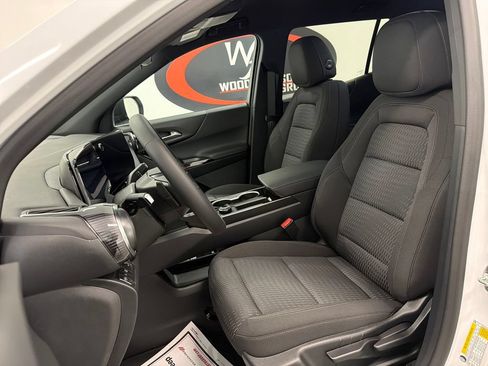 New 2026 Chevrolet Equinox LT FWD image 14