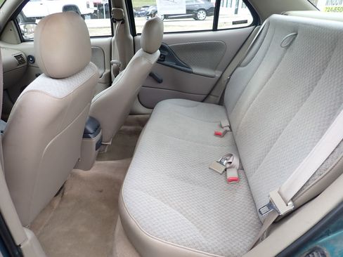 Used 1998 Chevrolet Cavalier Sedan w/ Preferred Equipment Group 1 image 7