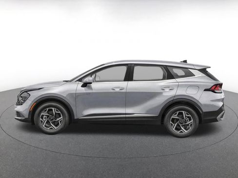 Used 2025 Kia Sportage LX FWD image 8