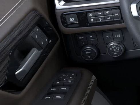 New 2026 GMC Yukon XL Denali Ultimate w/ LPO, Illumination Package image 22