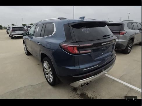 Used 2026 GMC Acadia Denali w/ Super Cruise Package AWD/4WD image 13