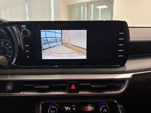 Used 2023 Kia K5 GT-Line w/ GT-Line Premium Package image 11