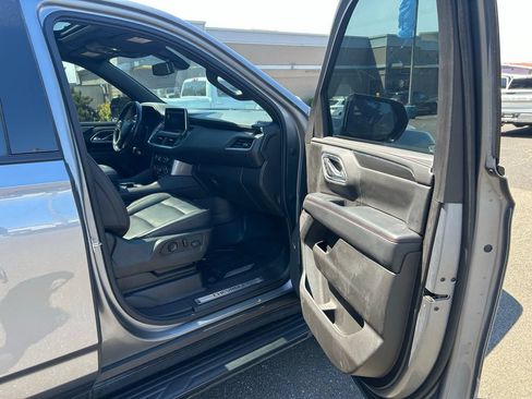 Used 2021 Chevrolet Tahoe RST AWD/4WD image 33