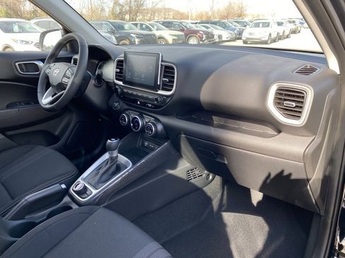 New 2026 Hyundai Venue SEL image 36