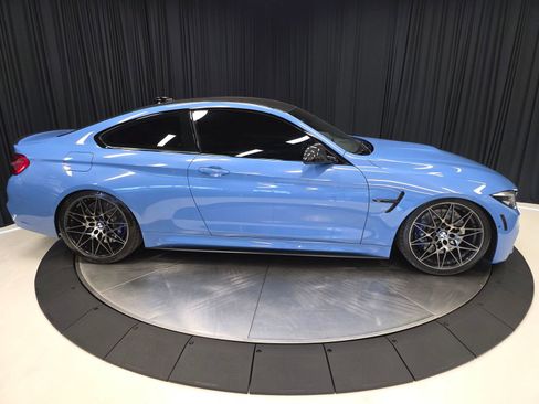 Used 2018 BMW M4 Coupe RWD image 12