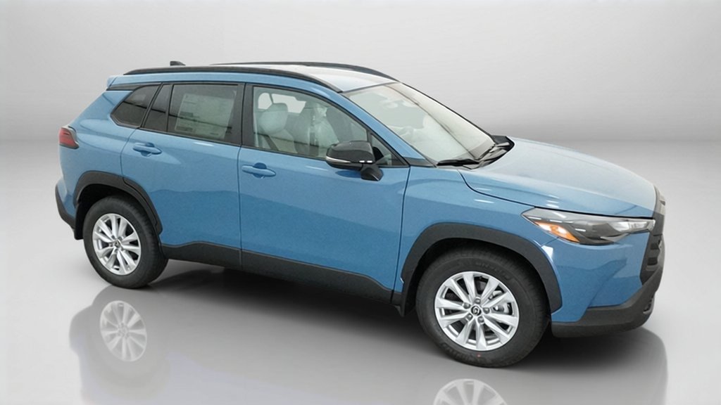 New 2026 Toyota Corolla Cross LE FWD image 15