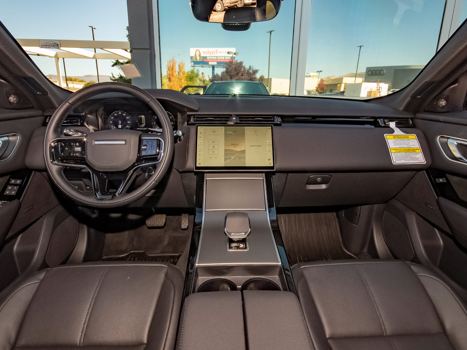 New 2026 Land Rover Range Rover Velar S AWD/4WD image 38