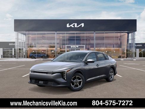 New 2026 Kia K4 LXS image 1