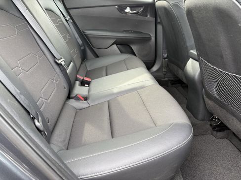 Used 2024 Kia Forte GT-Line w/ GT-Line Premium Package image 31