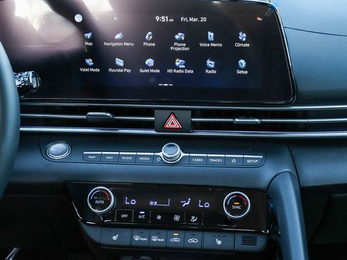 New 2026 Hyundai Elantra Limited FWD image 19