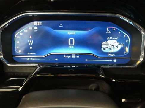 Certified 2025 Chevrolet Silverado 2500 LTZ w/ LTZ Convenience Package image 14