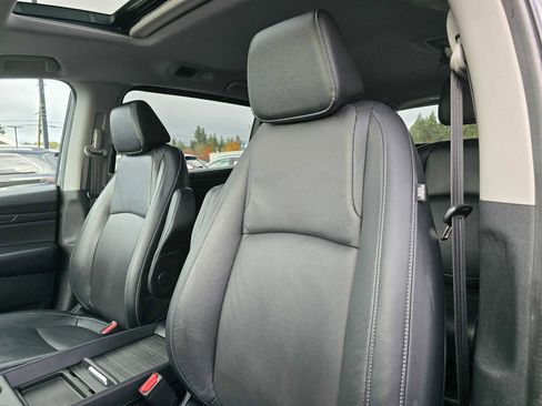 Used 2024 Honda Odyssey EX-L image 23