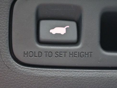 Used 2025 Honda CR-V EX-L image 10