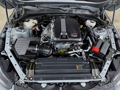 Used 2023 Cadillac CT4 Luxury w/ Sun And Sound Package RWD image 31