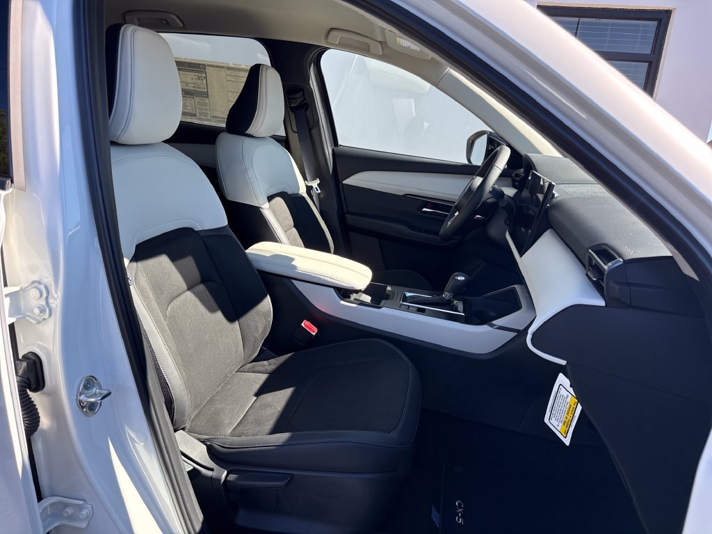 New 2026 MAZDA CX-5 Preferred AWD/4WD image 11