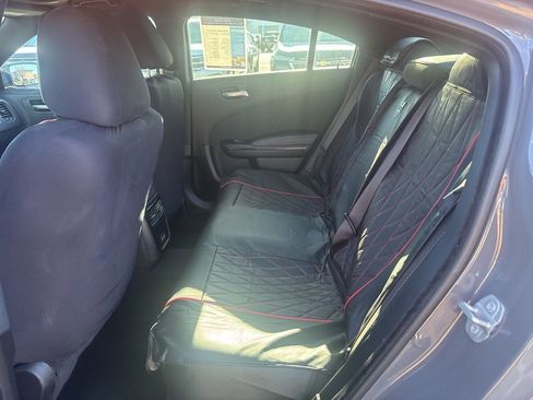 Used 2023 Dodge Charger SXT w/ Blacktop Package image 35