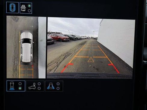 New 2026 GMC Yukon Denali w/ Sun & Power Step Package AWD/4WD image 27