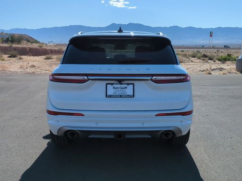Used 2022 Lincoln Corsair Reserve w/ Equipment Group 201A AWD/4WD image 4