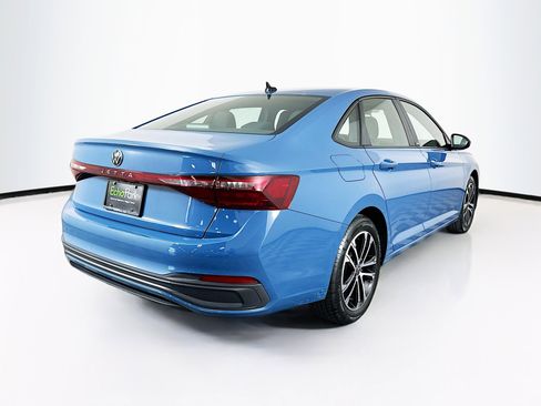 Used 2025 Volkswagen Jetta Sport FWD image 9