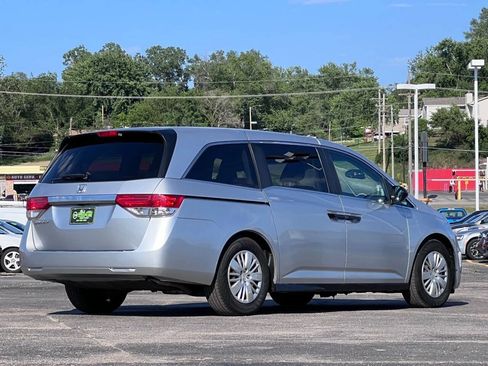Used 2014 Honda Odyssey LX image 7