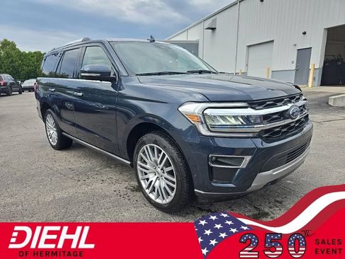 Used 2022 Ford Expedition Limited AWD/4WD image 1