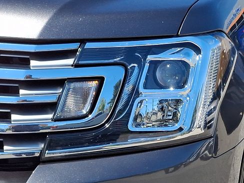 Certified 2019 Ford Expedition Limited w/ Equipment Group 301A AWD/4WD image 12