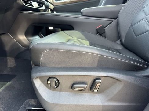 New 2026 Volkswagen Atlas SE image 13