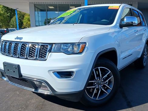 Used 2021 Jeep Grand Cherokee Limited image 44