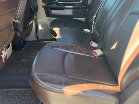 Used 2018 RAM 2500 Longhorn image 19