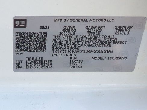 Used 2025 Chevrolet Silverado 2500 LT w/ Convenience Package AWD/4WD image 39