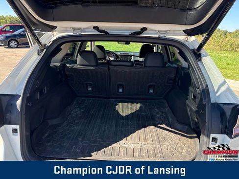 Used 2020 Subaru Outback Limited AWD/4WD image 19
